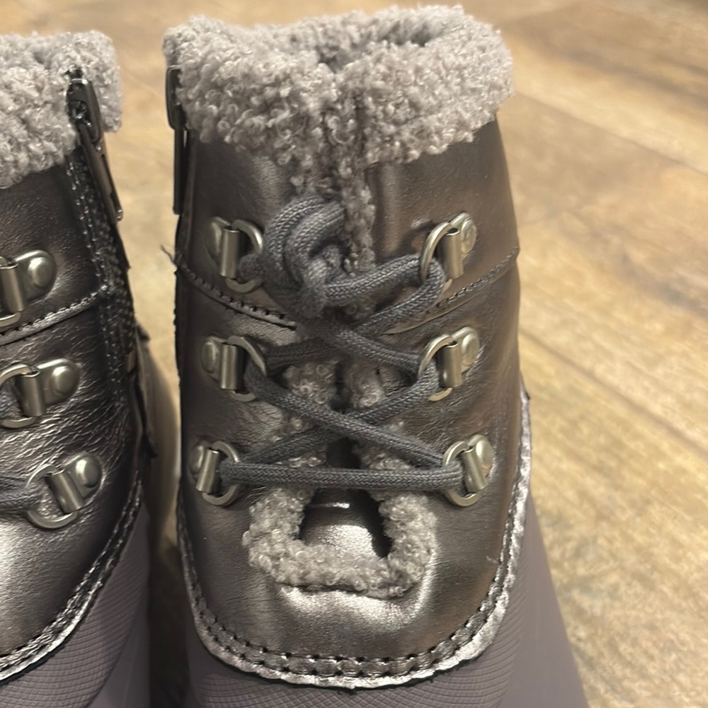 Ladies Sperry Gray Winter/Rain Boots - Picture 5 of 7